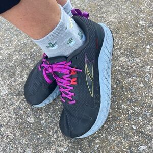 Altra running shoes! Size 9!